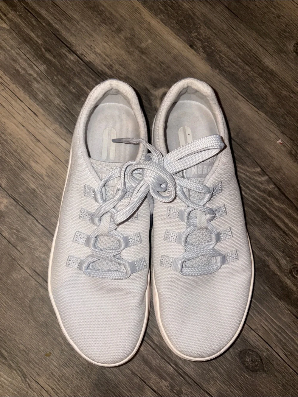 NO BULL canvas trainers - like new  Mens 8 woman’s 9.5